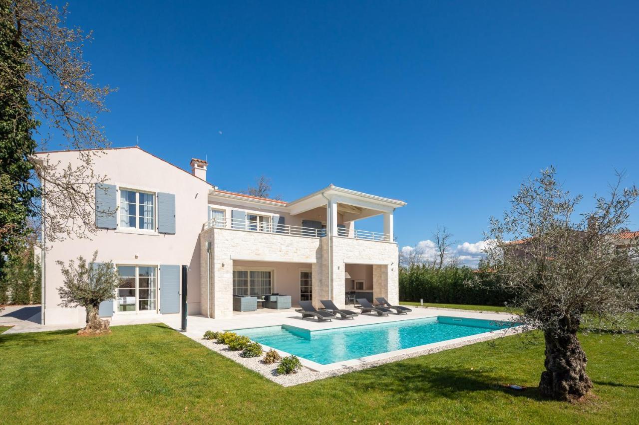 Villa Florence By Ilc-Istria Luxury Collection บระทอนิกลา ภายนอก รูปภาพ